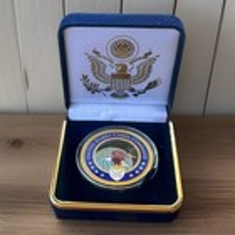 Department of Energy (DOE) Challenge Coin With Blue Velvet Case. Fast Shipping!