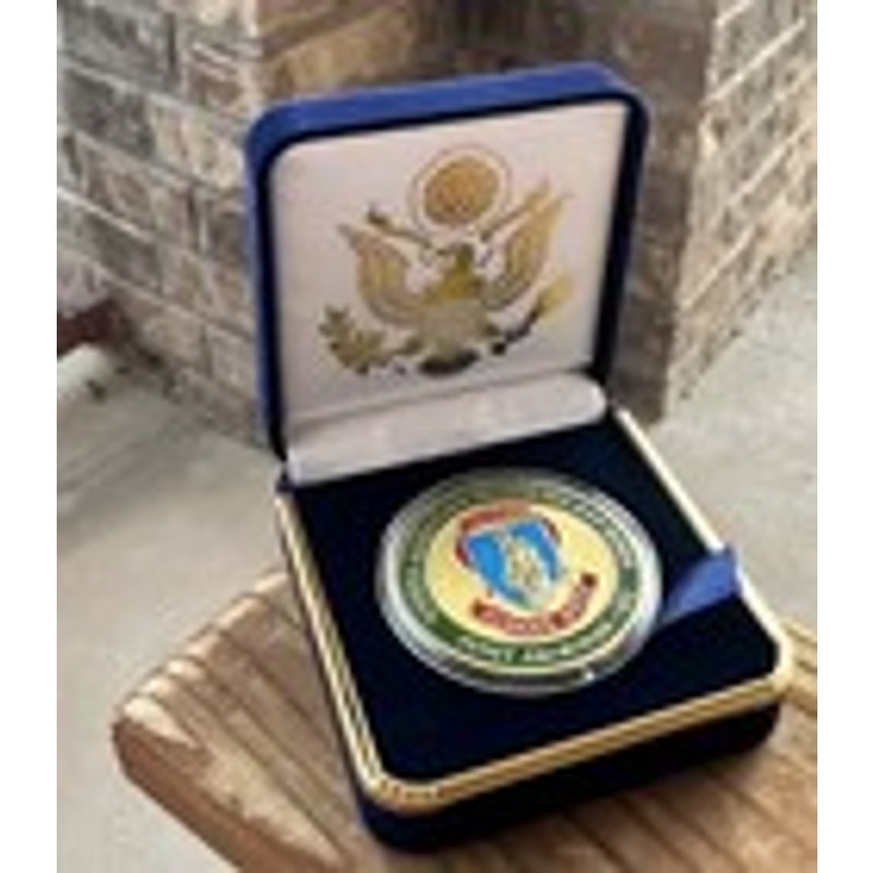 Department of Energy (DOE) Challenge Coin With Blue Velvet Case. Fast Shipping!