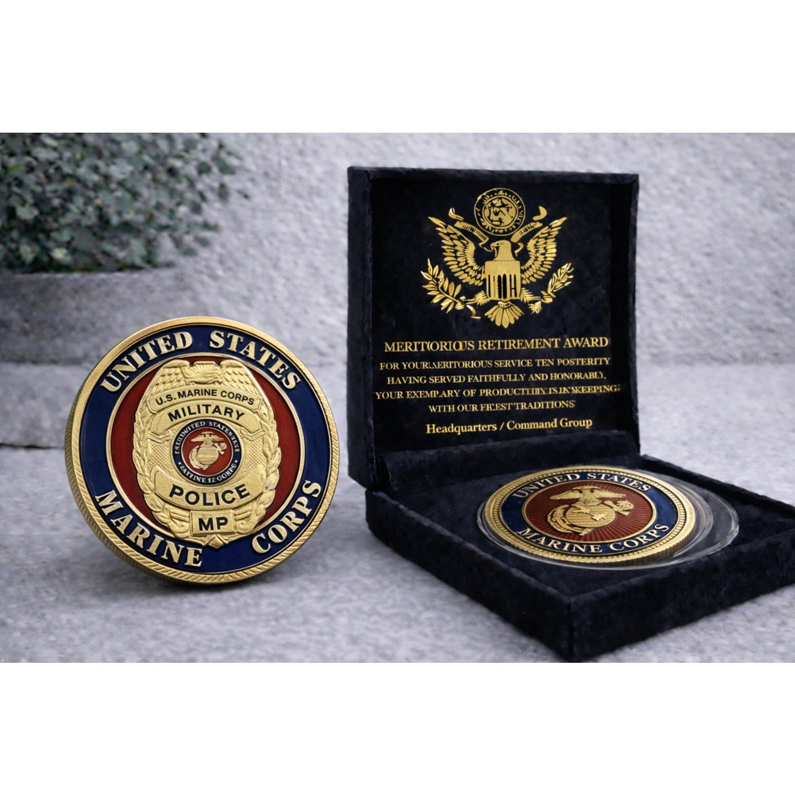 US MARINE CORPS MILITARY POLICE Challenge Coin w/ Retirement Award