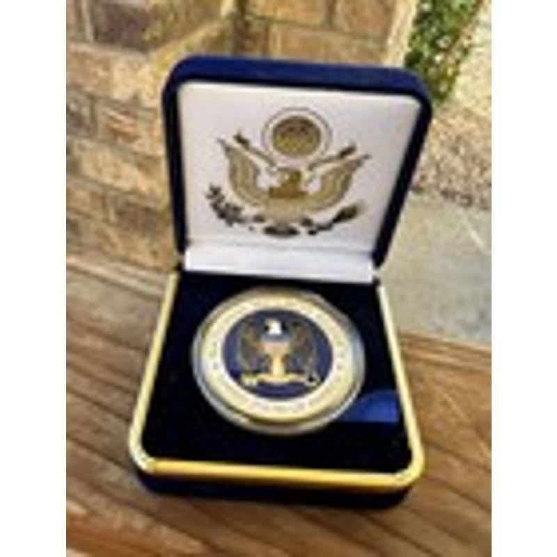 Department of Energy (DOE) Challenge Coin With Blue Velvet Case. Fast Shipping!