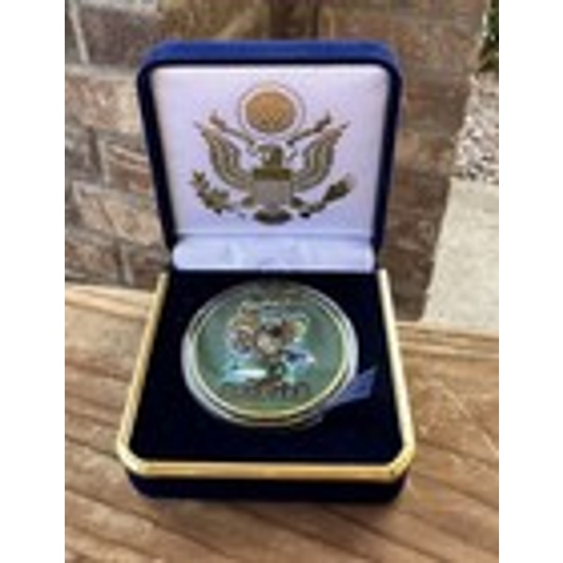Department of Energy (DOE) Challenge Coin With Blue Velvet Case. Fast Shipping!