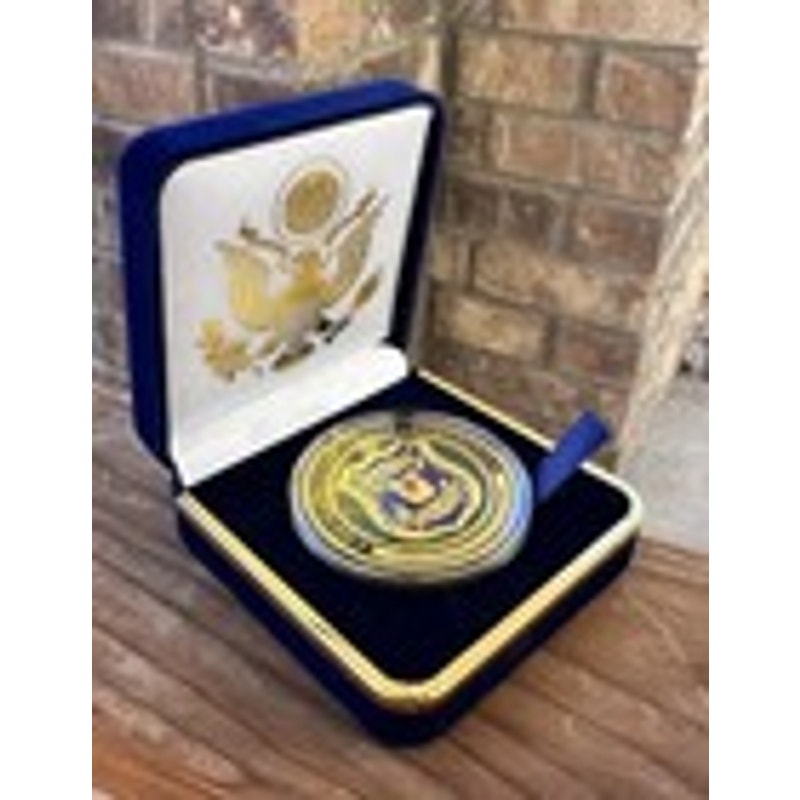 Department of Energy (DOE) Challenge Coin With Blue Velvet Case. Fast Shipping!