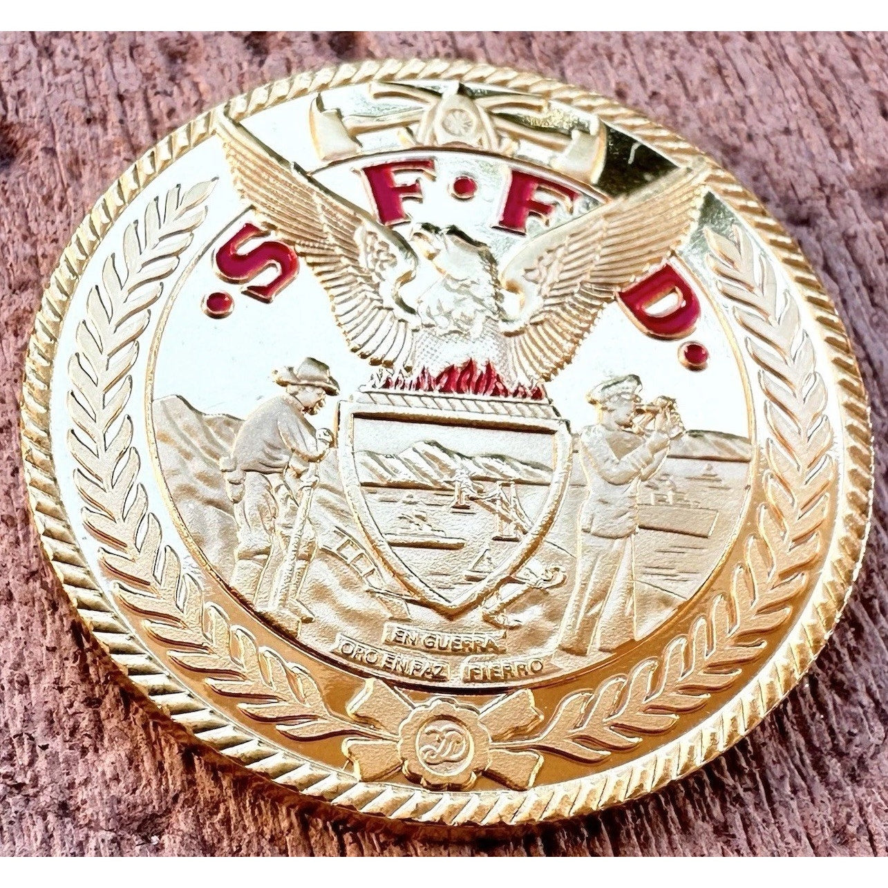SAN FRANCISCO FIRE DEPT Challenge Coin With Blue Velvet Case. Fast Shipping!