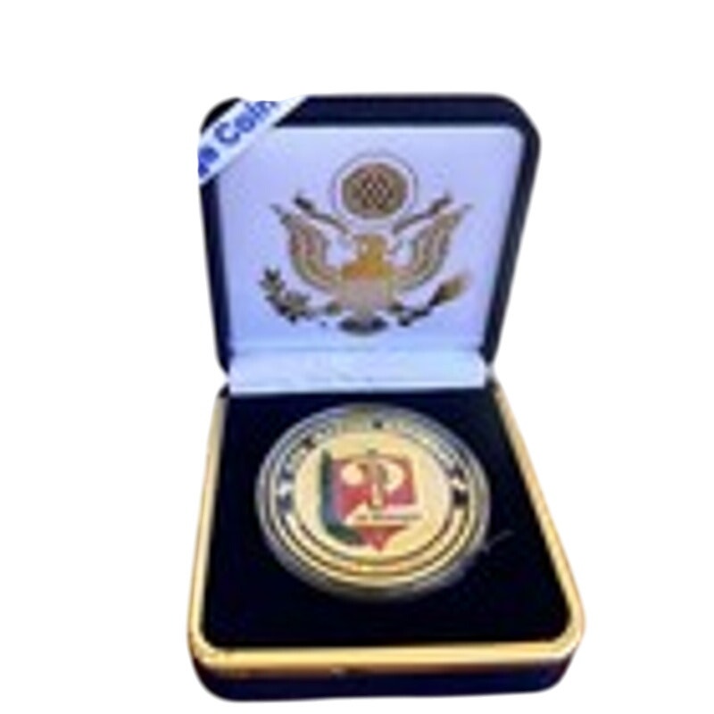 Department of Energy (DOE) Challenge Coin With Blue Velvet Case. Fast Shipping!