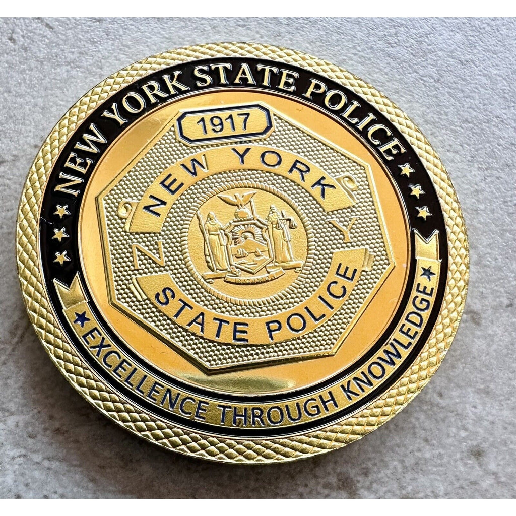 NEW YORK STATE POLICE Challenge Coin With 3D Display Case