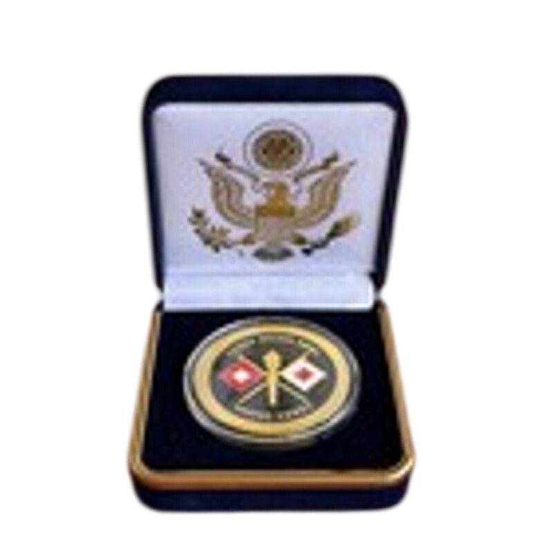 Department of Energy (DOE) Challenge Coin With Blue Velvet Case. Fast Shipping!