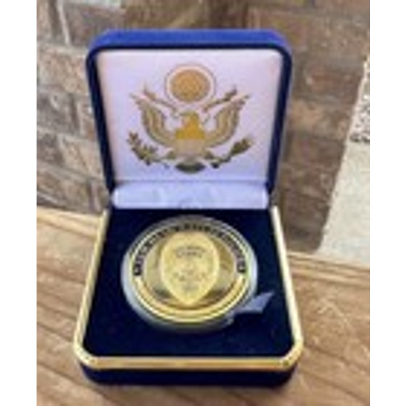 Department of Energy (DOE) Challenge Coin With Blue Velvet Case. Fast Shipping!