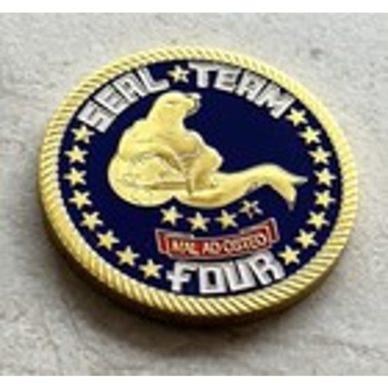 Department of Energy (DOE) Challenge Coin With Blue Velvet Case. Fast Shipping!