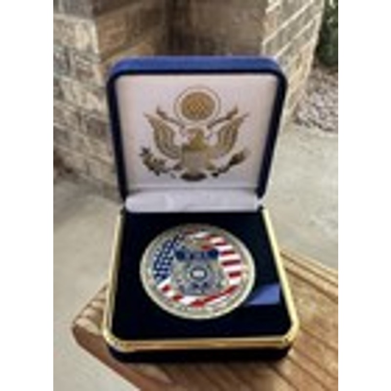 Department of Energy (DOE) Challenge Coin With Blue Velvet Case. Fast Shipping!