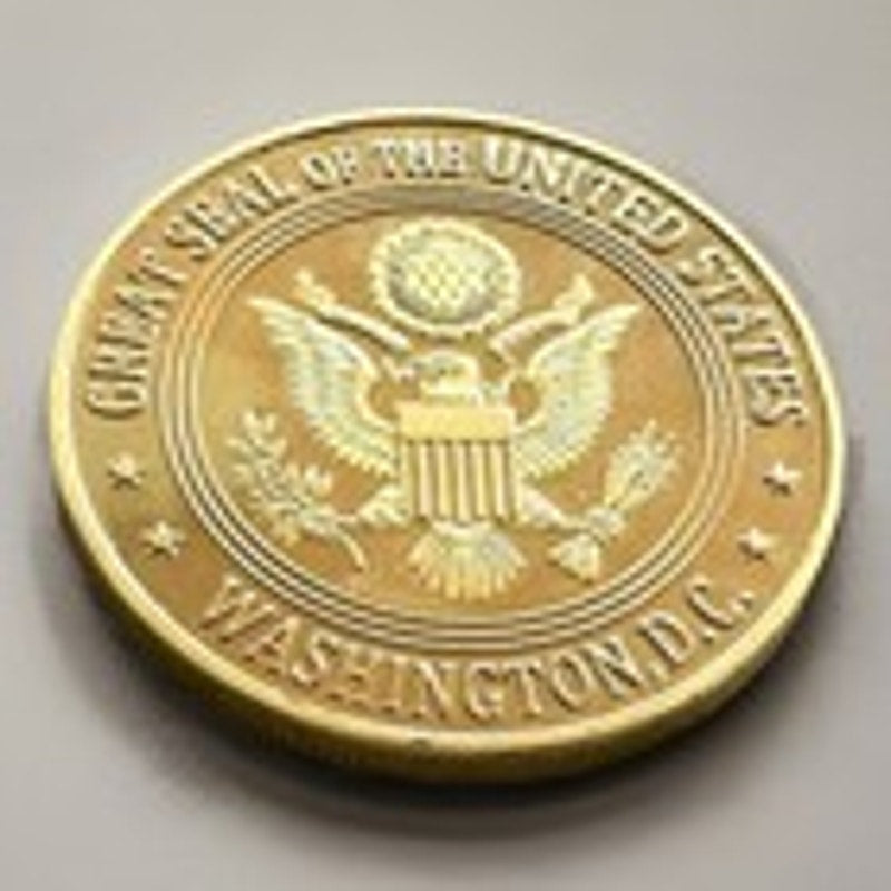 Department of Energy (DOE) Challenge Coin With Blue Velvet Case. Fast Shipping!