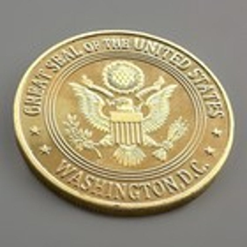 Department of Energy (DOE) Challenge Coin With Blue Velvet Case. Fast Shipping!