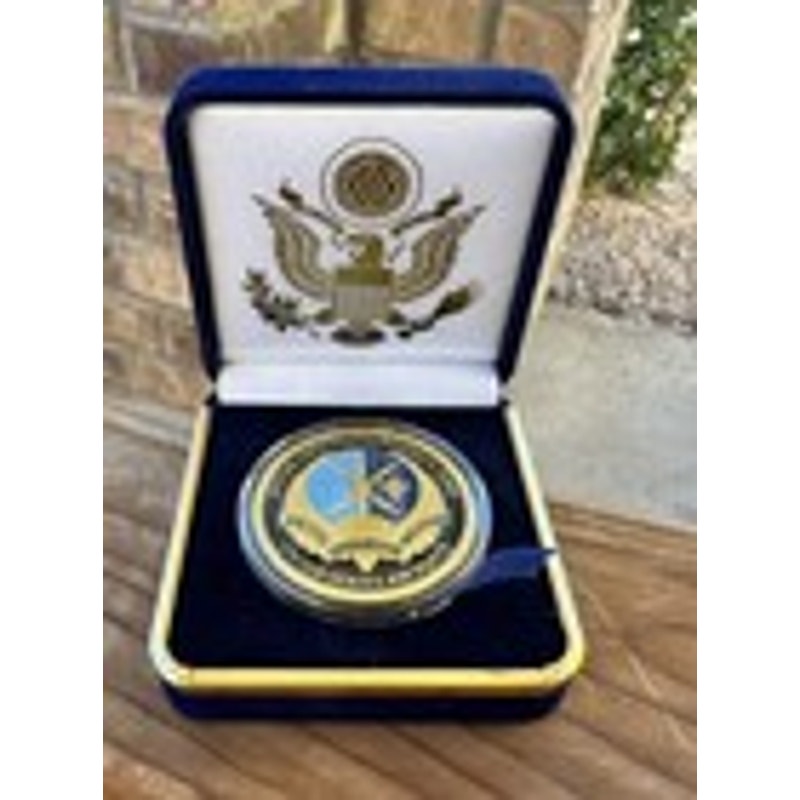 Department of Energy (DOE) Challenge Coin With Blue Velvet Case. Fast Shipping!