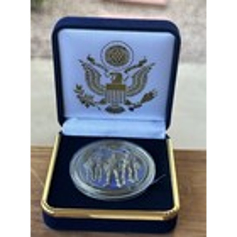 Department of Energy (DOE) Challenge Coin With Blue Velvet Case. Fast Shipping!