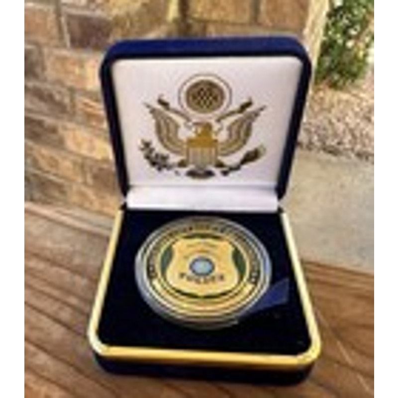 Department of Energy (DOE) Challenge Coin With Blue Velvet Case. Fast Shipping!