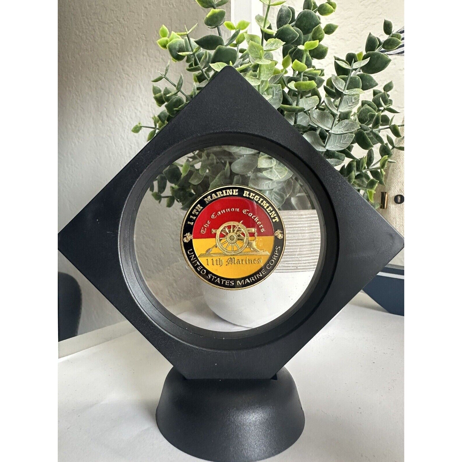 Us Marine Corps - 11th MARINE REGIMENT Challenge Coin With 3D Display Case