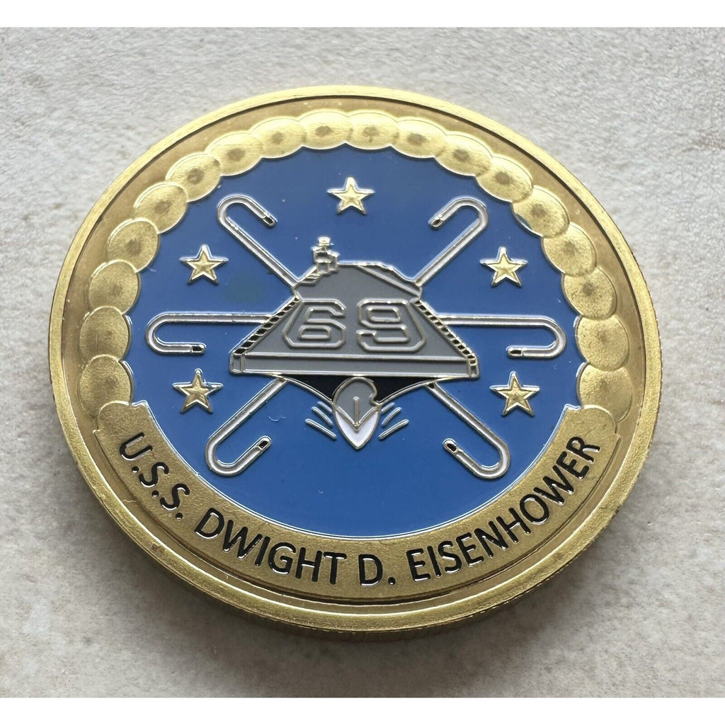 Us Navy - Uss Dwight D. Eisenhower - Cvn-69 Challenge Coin With 3D Display Case