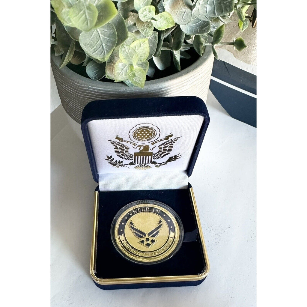 NEW USAF U.S. Air Force Veteran with eagle and flag Challenge Coin With Case