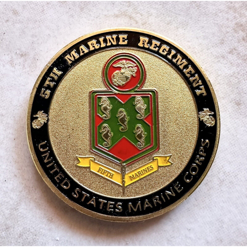 US MARINE CORPS - 5th MARINE REGIMENT Challenge Coin With Case.