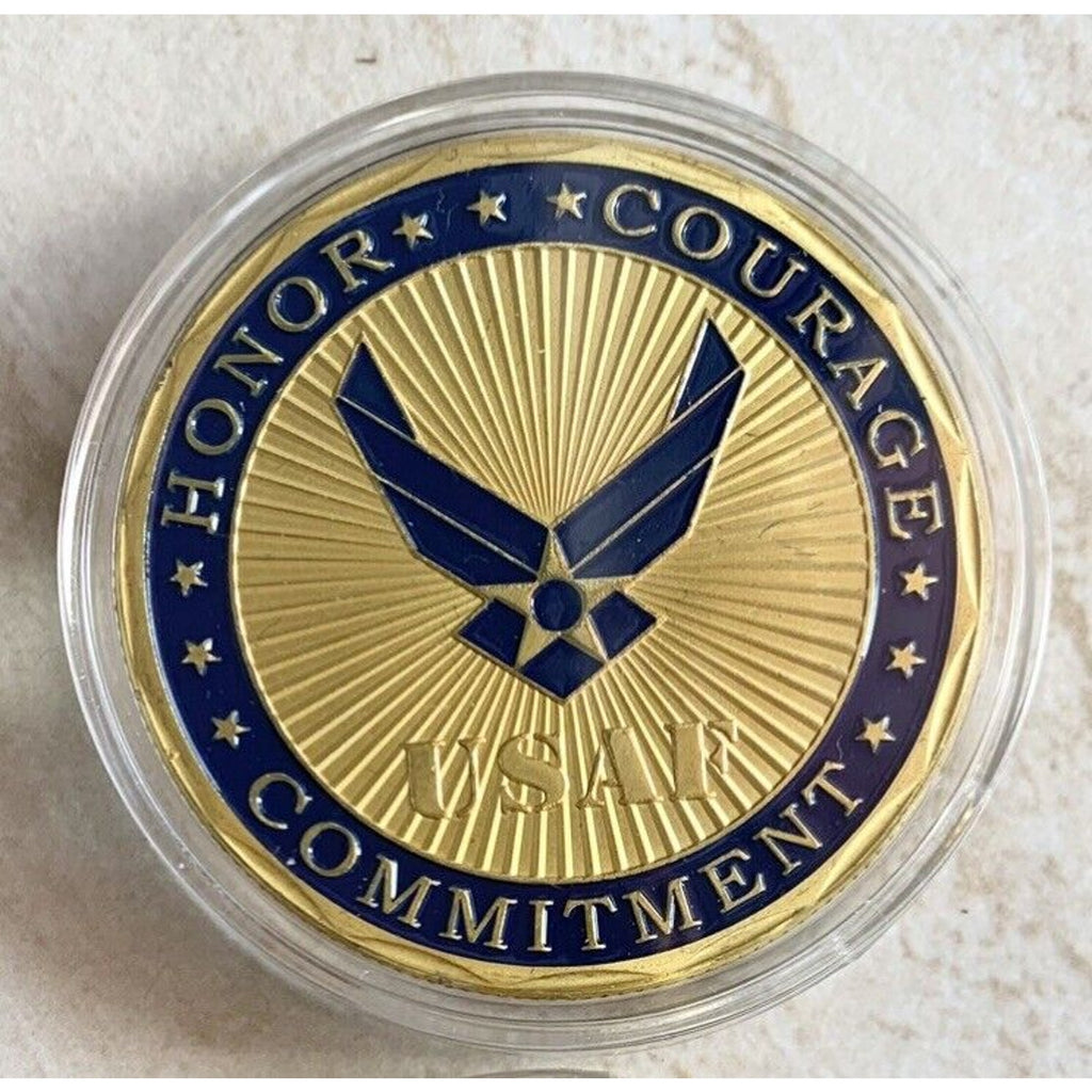 U S AIR FORCE F-35 Lightning II Challenge Coin with velvet presentation box