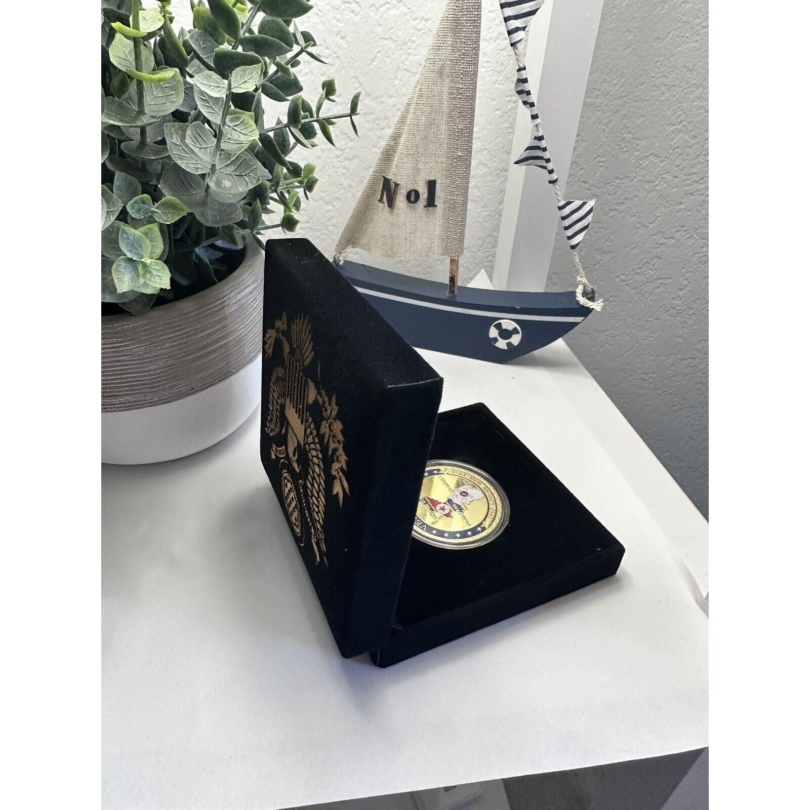 KOREAN WAR VETERAN FOREVER PROUD CHALLENGE COIN With Case