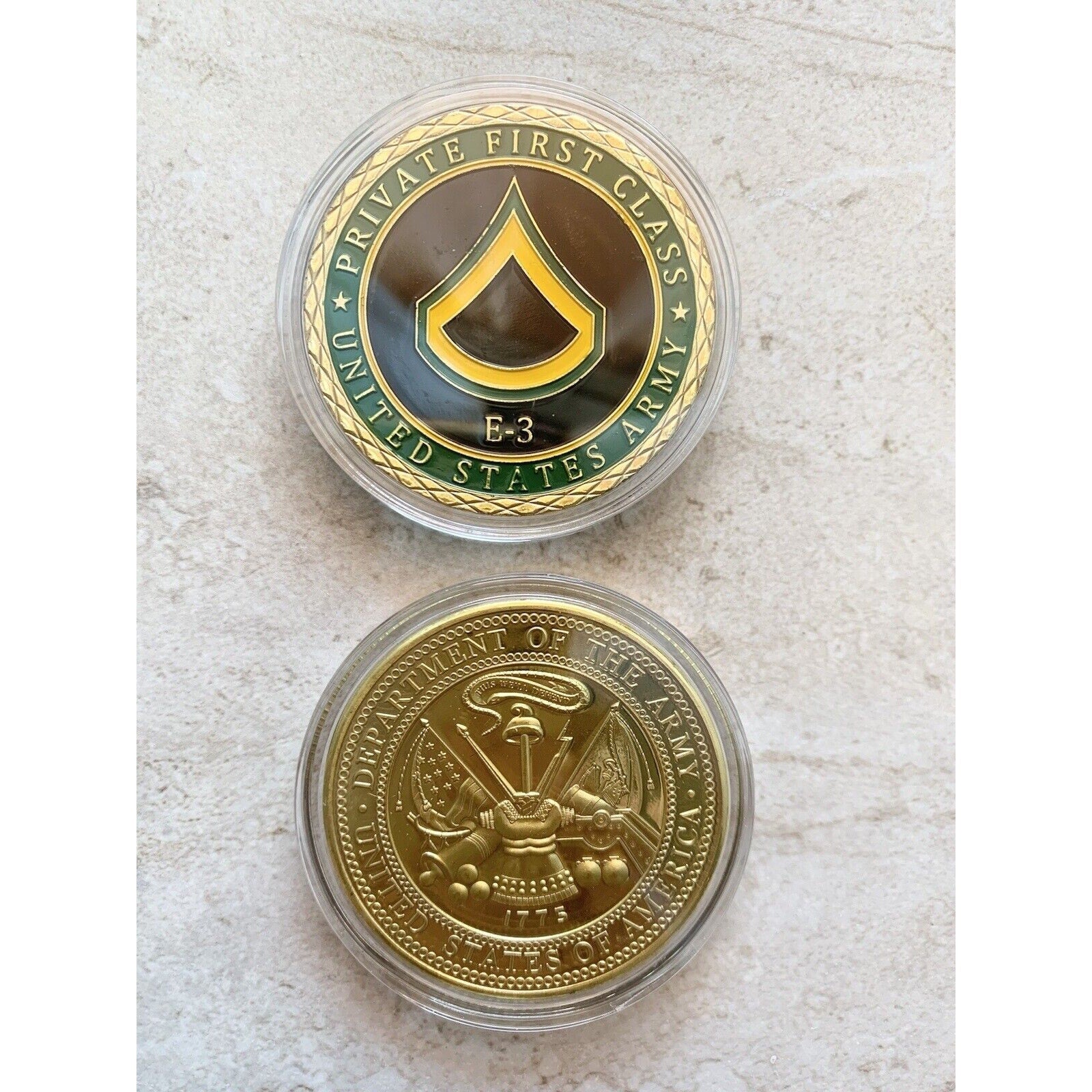 Us Army  PRIVATE FIRST CLASS E-3 Rank Challenge Coin With special velvet case