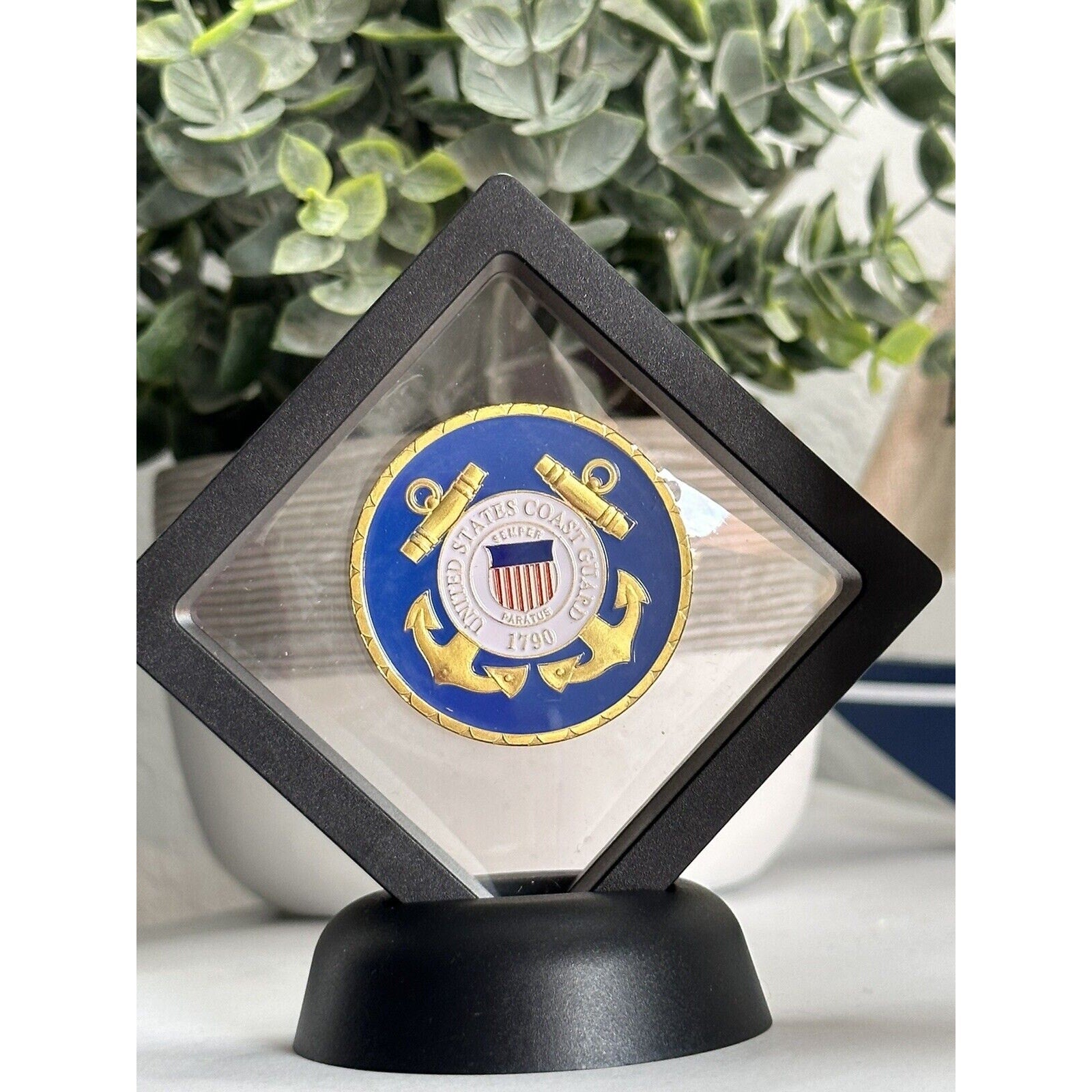 US COAST GUARD MARITIME LAW ENFORCEMENT Challenge Coin With 3D Display Case