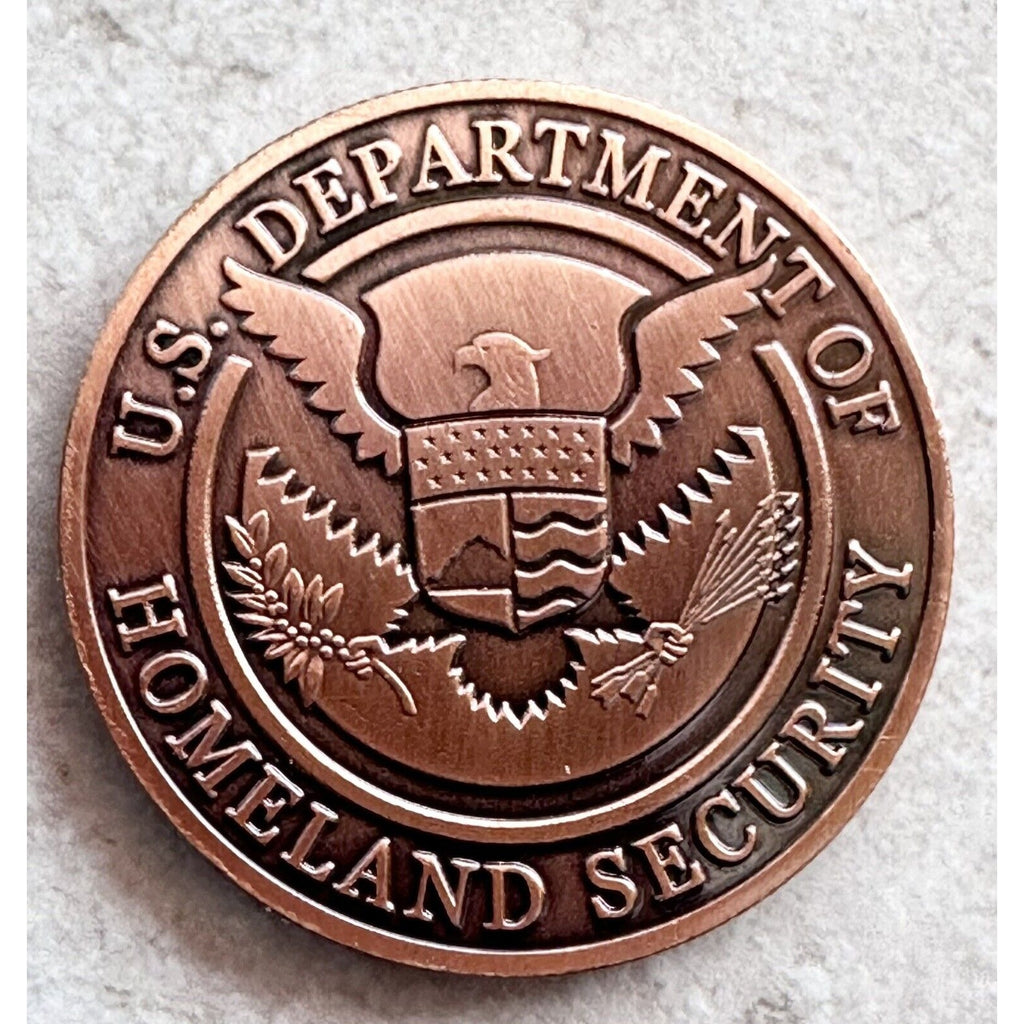 DOHS Security Investigations Special Agent Badge Challenge Coin with velvet case