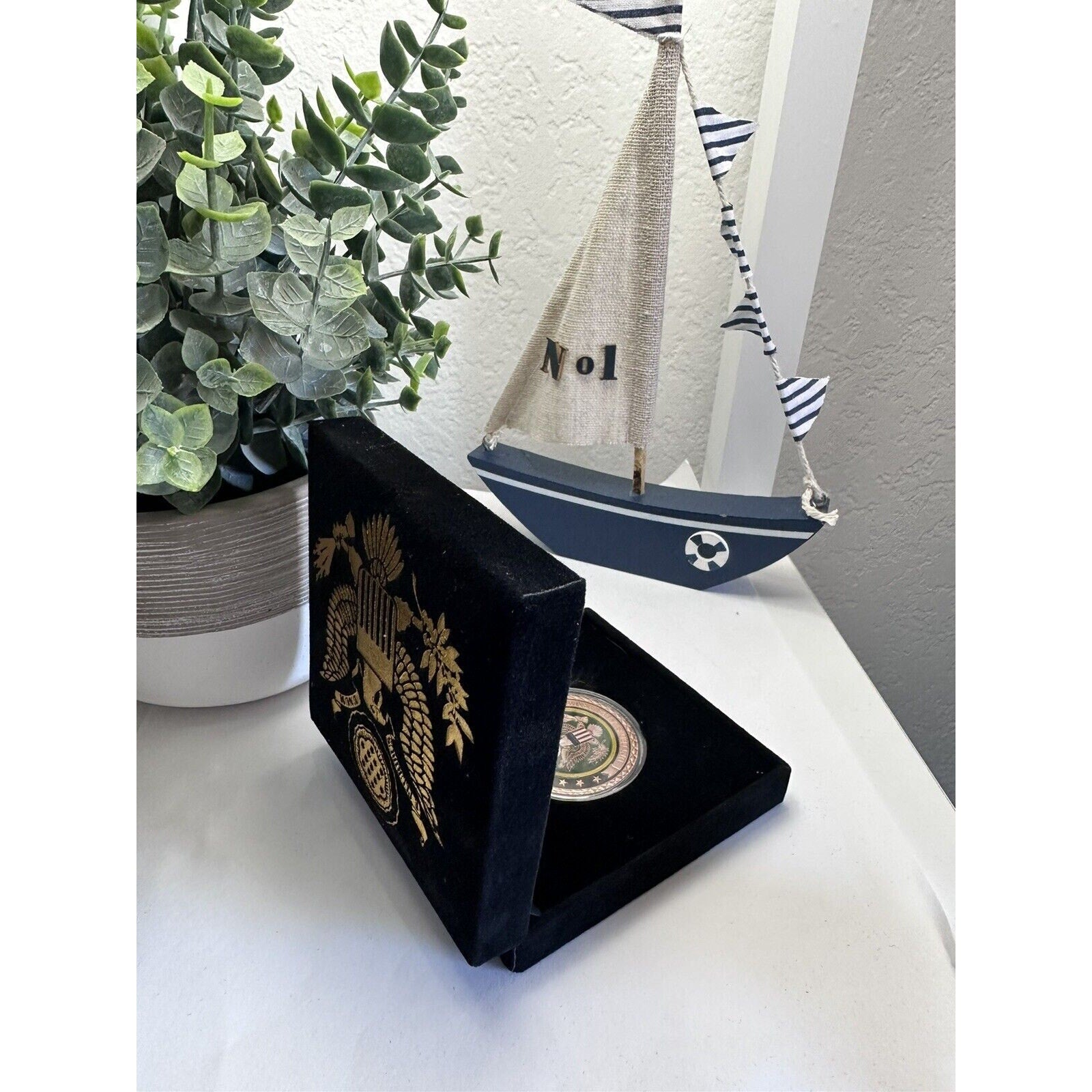 US Army Veteran Challenge Coin Copper with Velvet Presentation Case