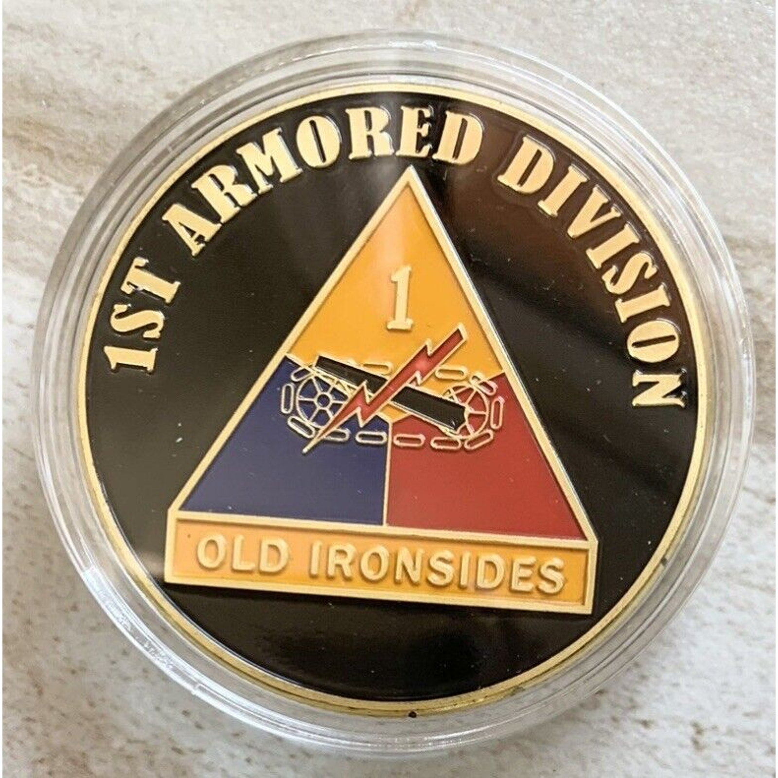 US ARMY 1st ARMORED DIVISION "OLD IRONSIDES" Challenge Coin w/ velvet case