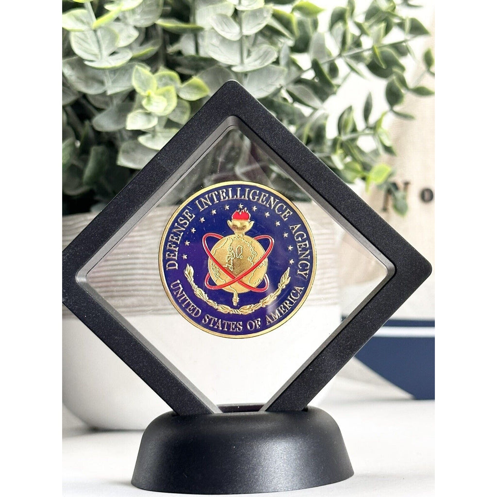 Defense Intelligence Agency (DIA) Challenge Coin With 3D Display Case