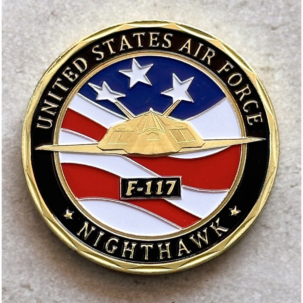 U S AIR FORCE F-117 NIGHTHAWK Challenge Coin With Special Velvet Case