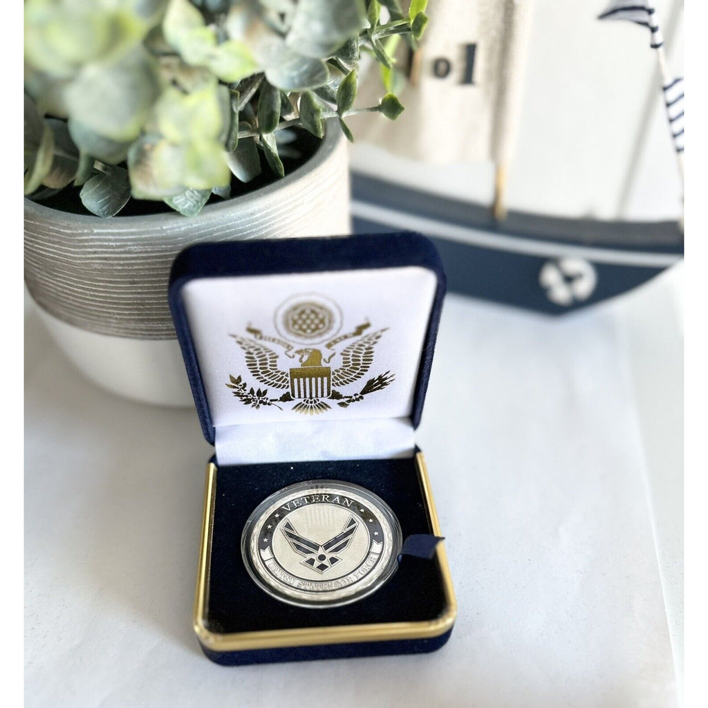 NEW USAF U.S. Air Force Veteran with eagle and flag Challenge Coin With Case