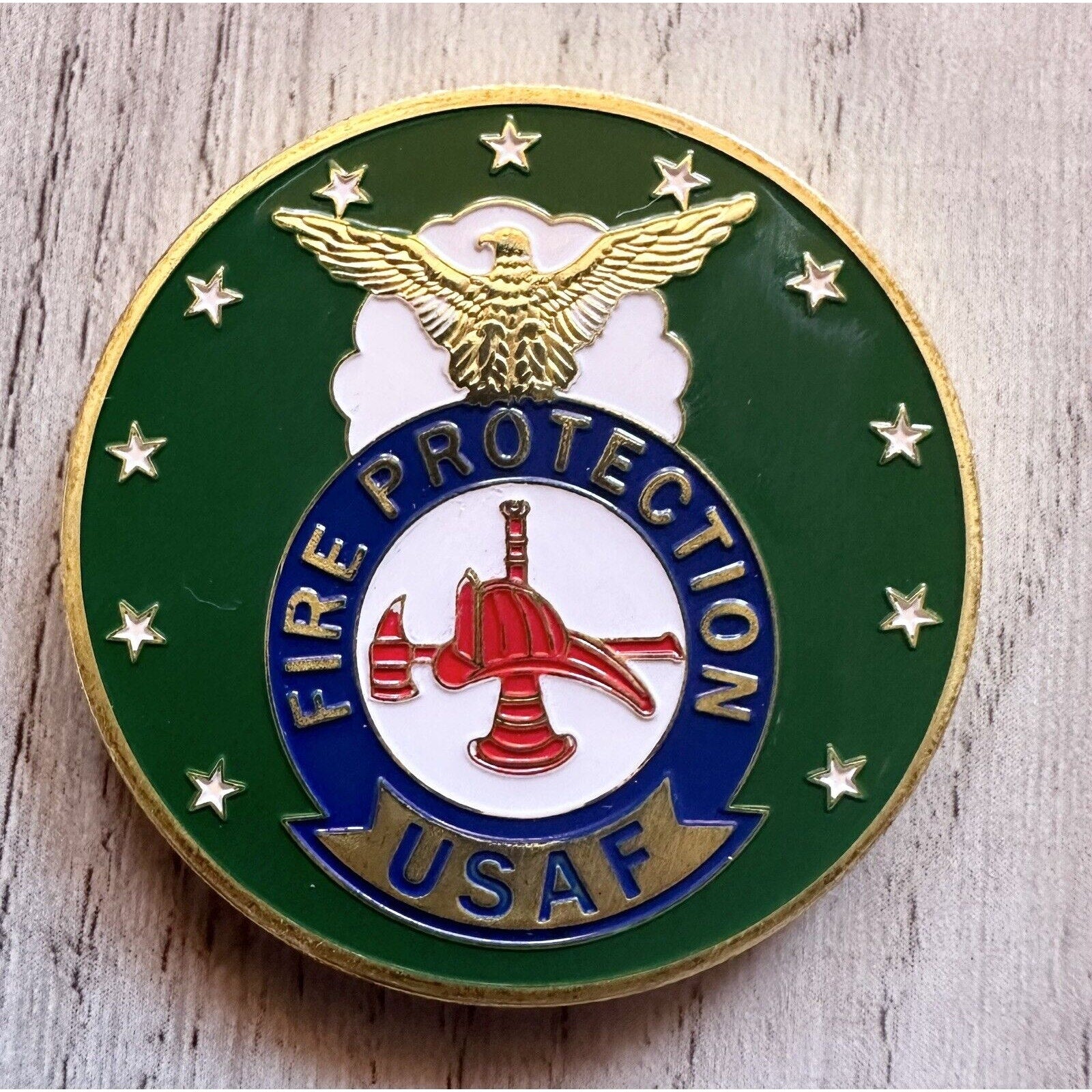U S AIR FORCE Fire Protection Challenge Coin with case