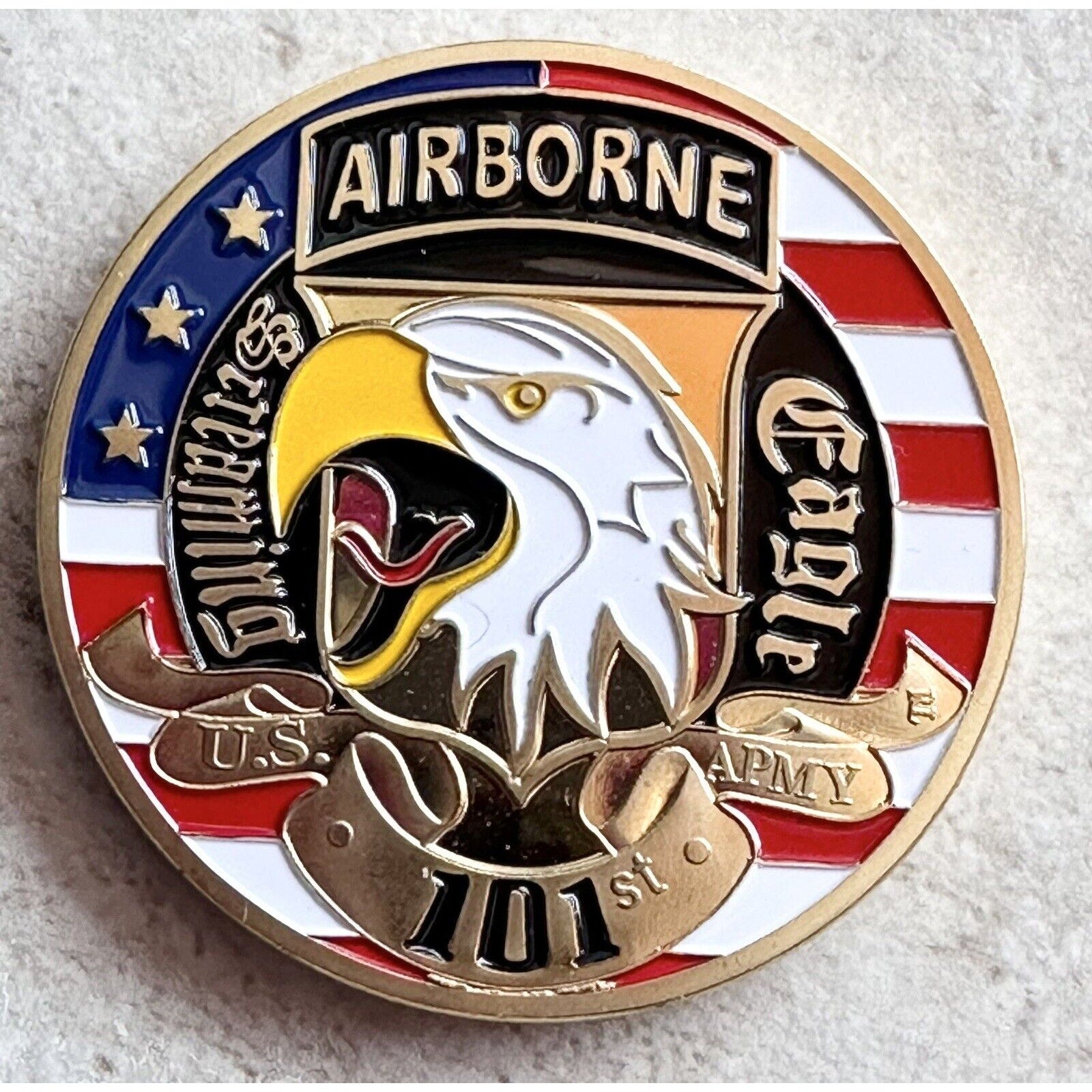US ARMY 101st Airborne Challenge Coin with velvet case