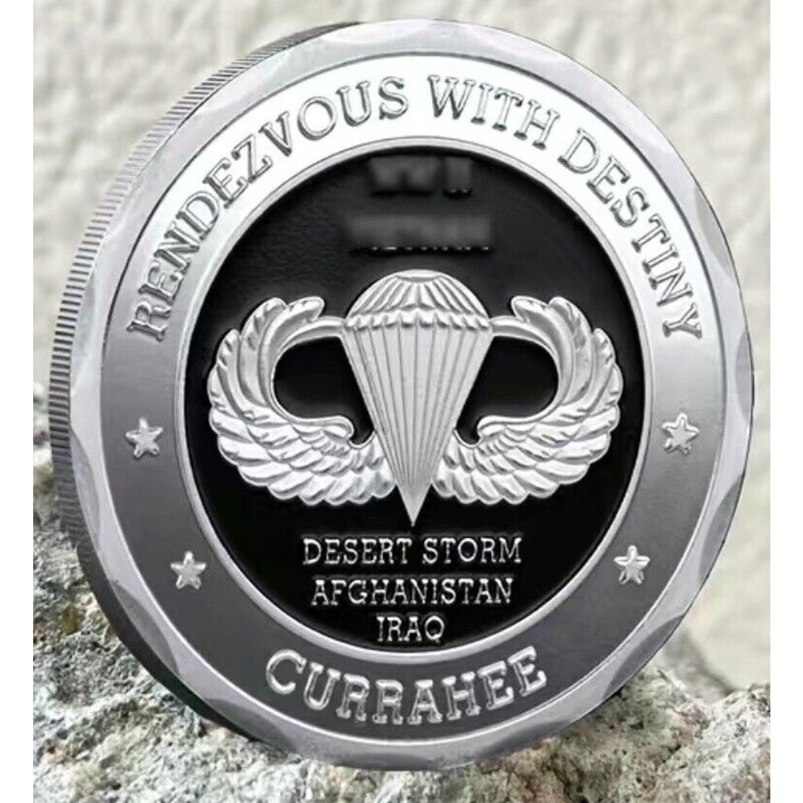 U.S. Army 101st Airborne Division Jump Wing School Challenge Coin W Velvet Case