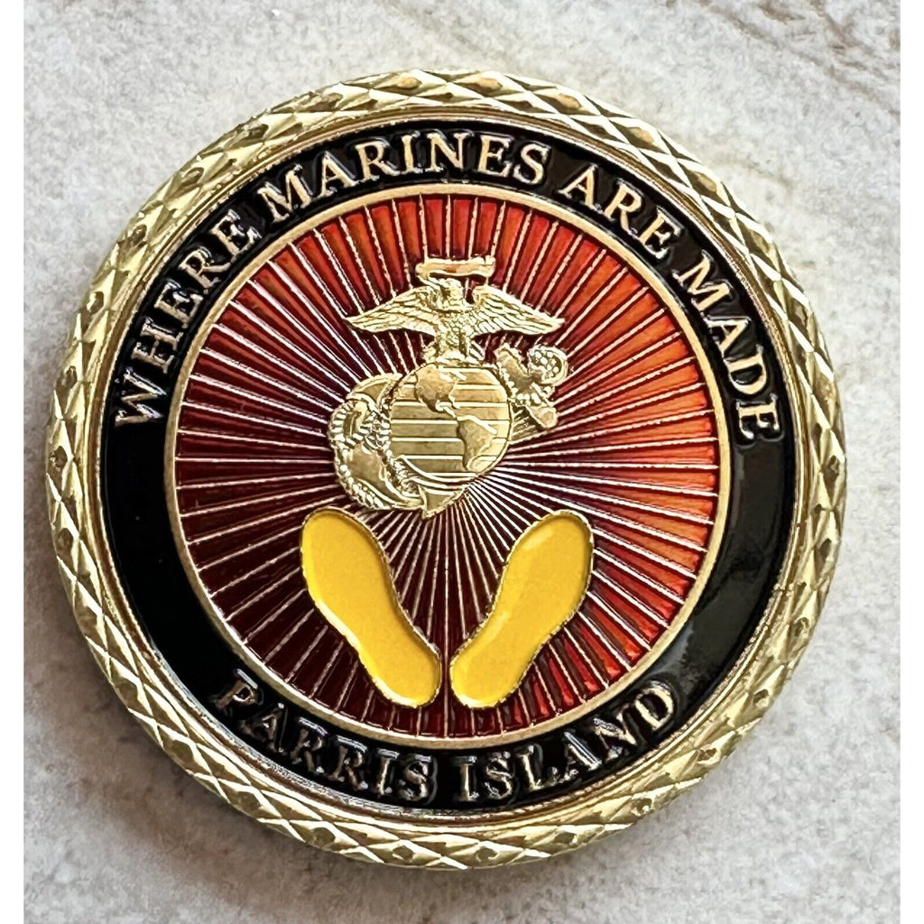 PARRIS ISLAND - USMC RECRUIT DEPOT Challenge Coin with velvet case