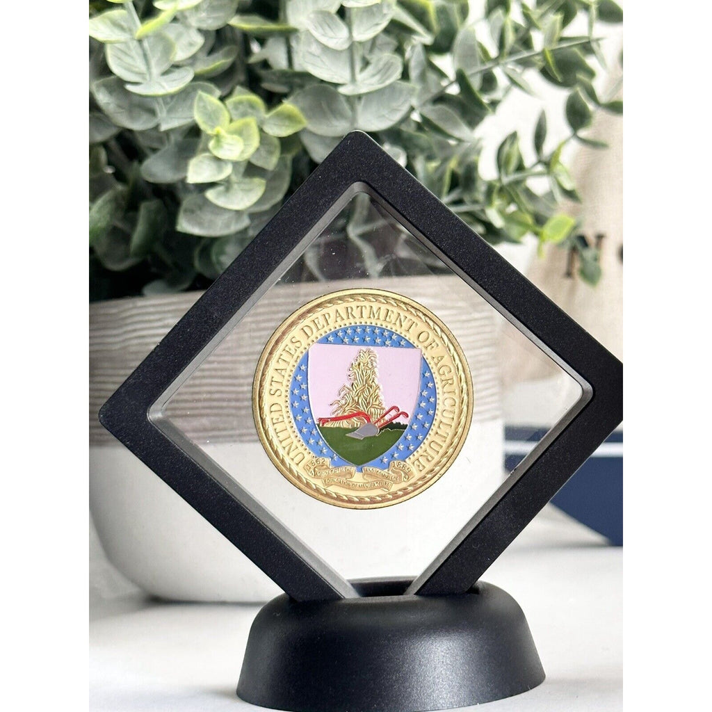 Department of Agriculture Challenge Coin With 3D Display Case
