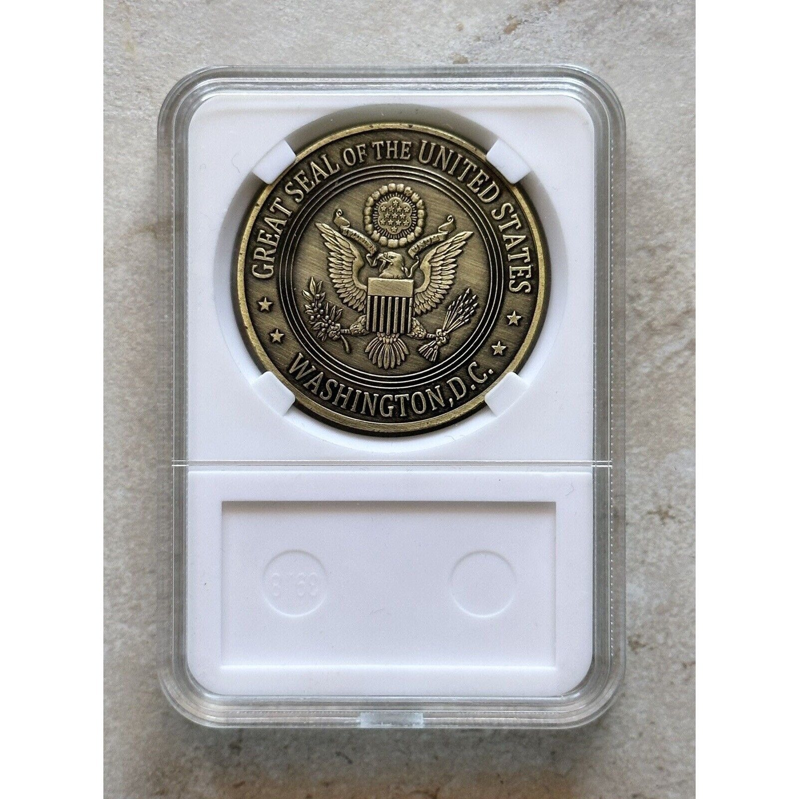 FBI Challenge Coin Federal Bureau Of Investigation United States DOJ-With Case