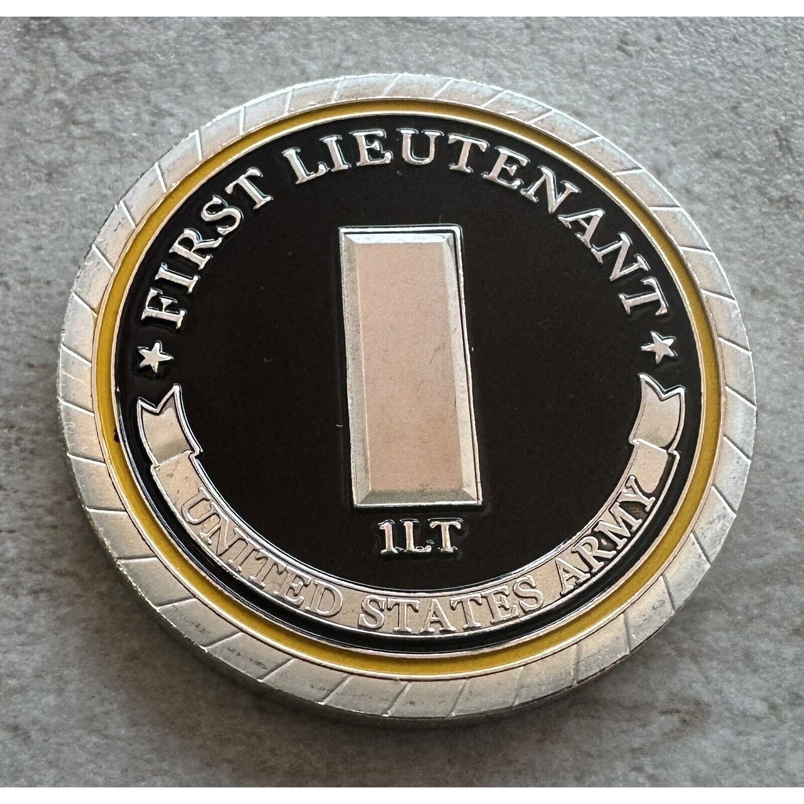 Challenge Coin Army Rank First Lieutenant Coin Come With 3D Display Case