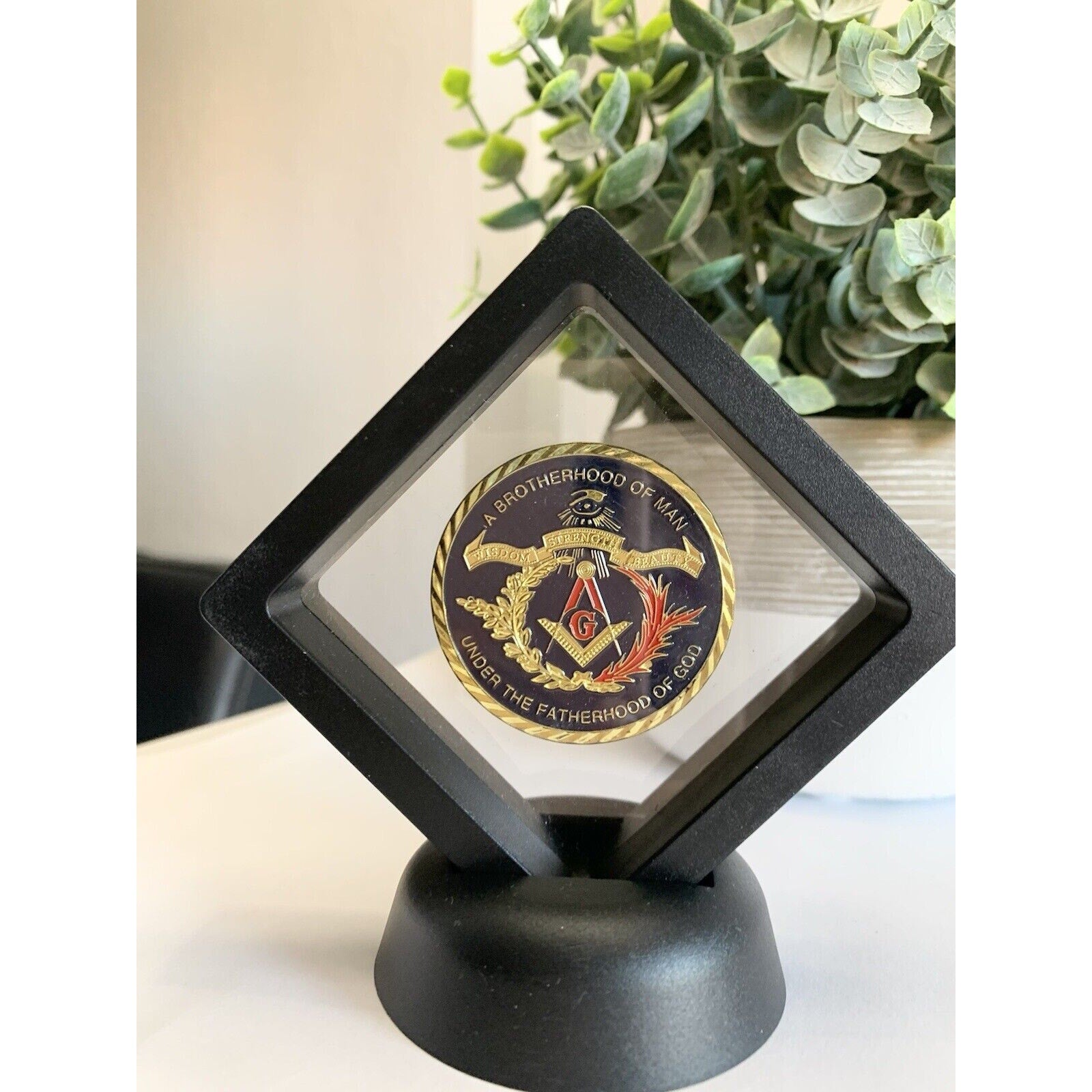 * Freemason Challenge Coin “Brotherhood Of Man Fatherhood Of God” Awesome Coin