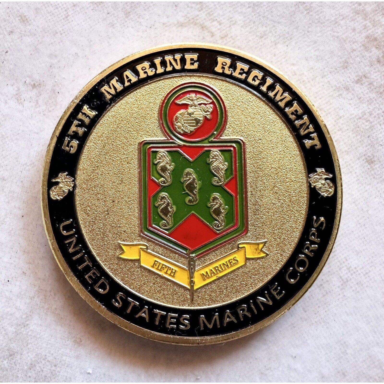 US MARINE CORPS - 5th MARINE REGIMENT Challenge Coin With Case