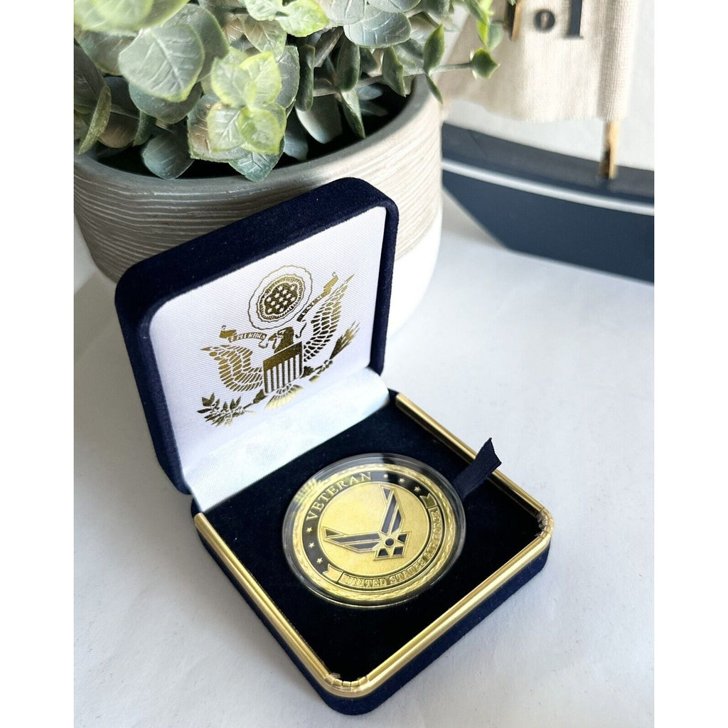 NEW USAF U.S. Air Force Veteran with eagle and flag Challenge Coin With Case