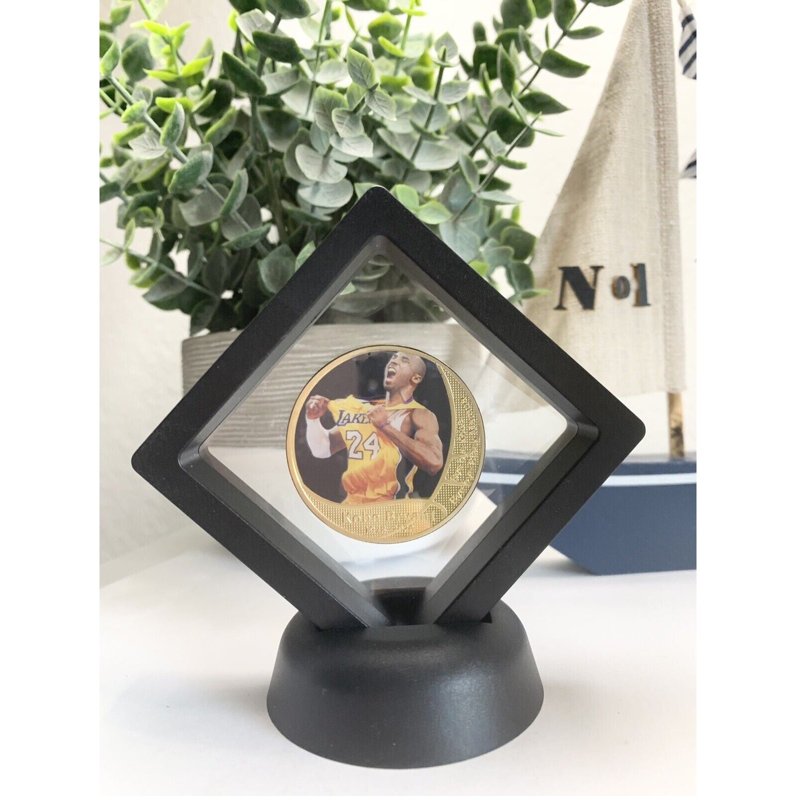 KOBE BRYANT 24KT GOLD PLATED COIN WITH 3D DISPLAY CASE ! BRAND NEW!