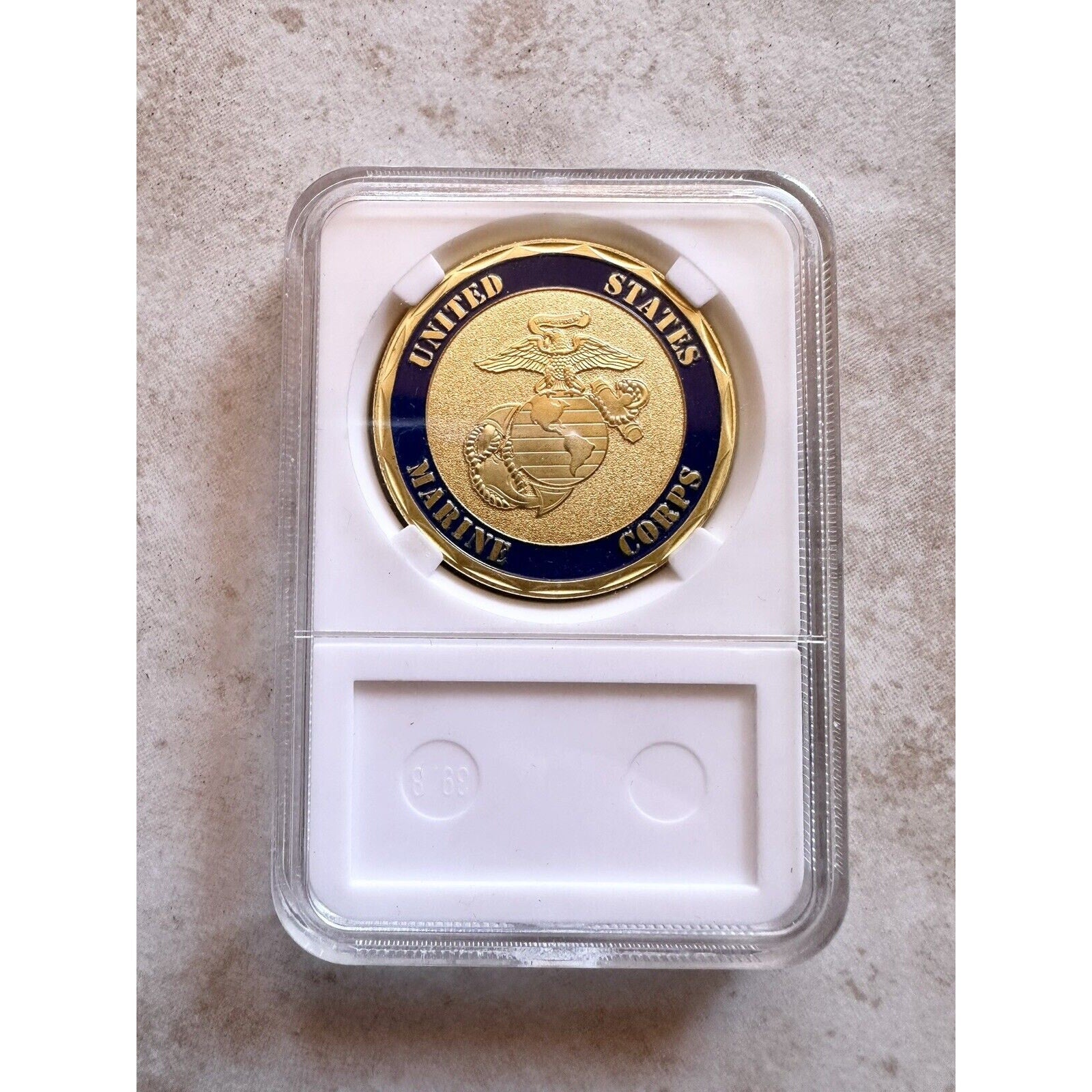 US MARINE CORPS - 4th MARINE REGIMENT Challenge Coin With Case