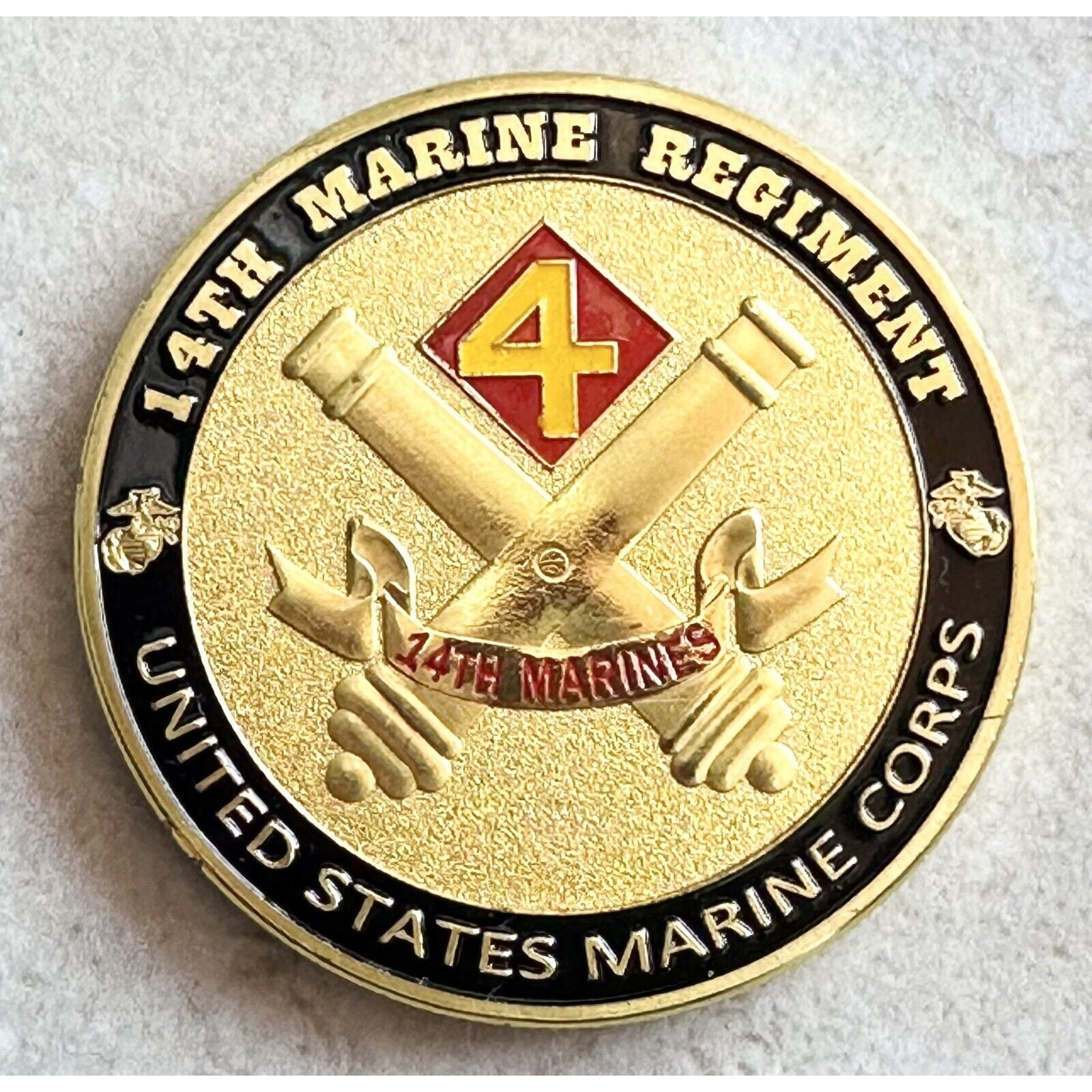 US MARINE CORPS - 14th MARINE REGIMENT Challenge Coin with velvet case