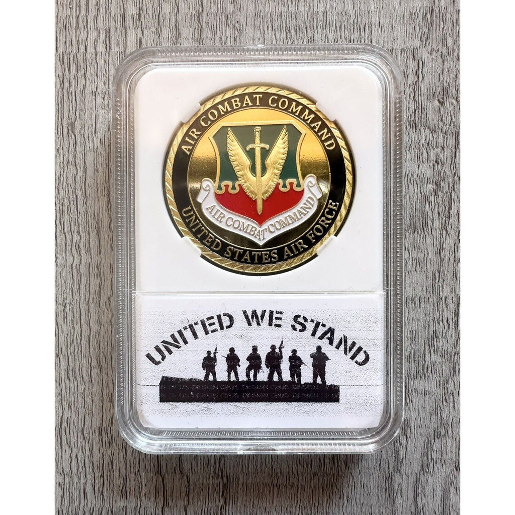 U S AIR FORCE AIR COMBAT COMMAND Challenge Coin with nice case