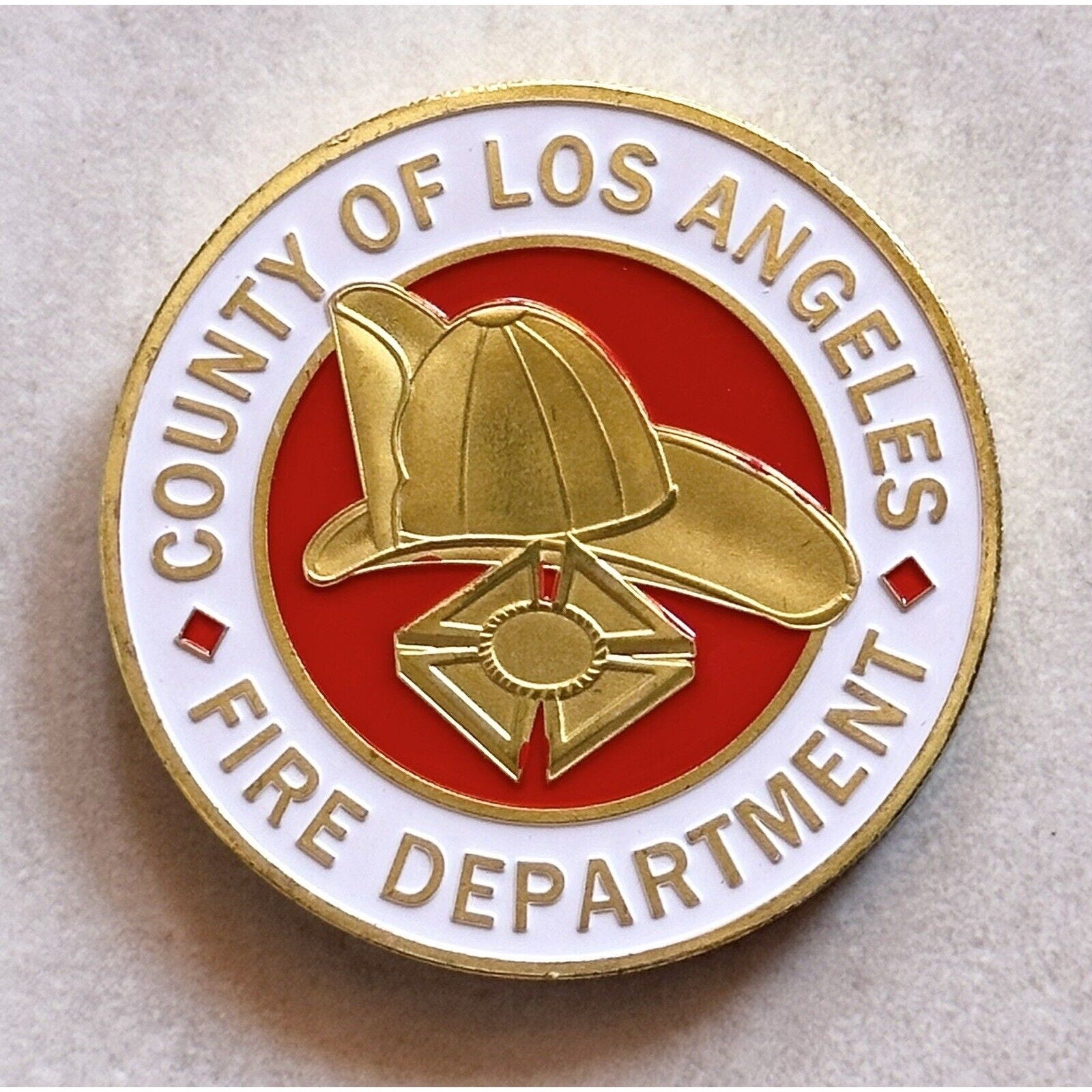 COUNTY OF LOS ANGELES FIRE DEPARTMENT CHALLENGE COIN With Case