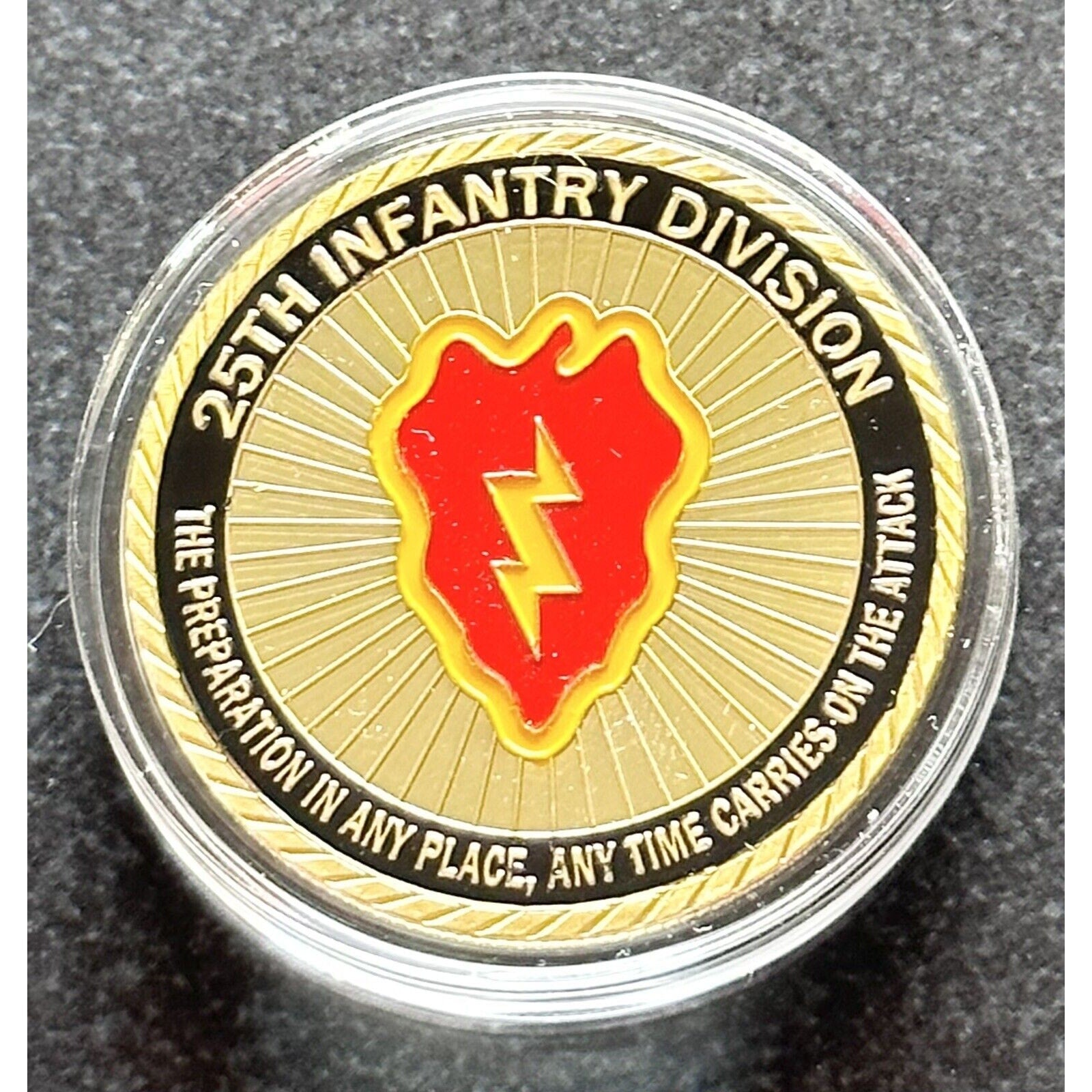US Army 25th Infantry Division Challenge Coin USA Come With Velvet Case