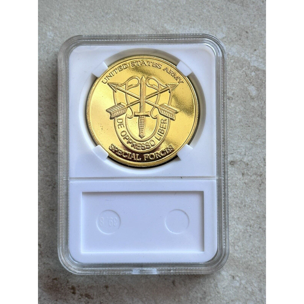 U S ARMY Special Forces Challenge Coin w/ Presentation Box