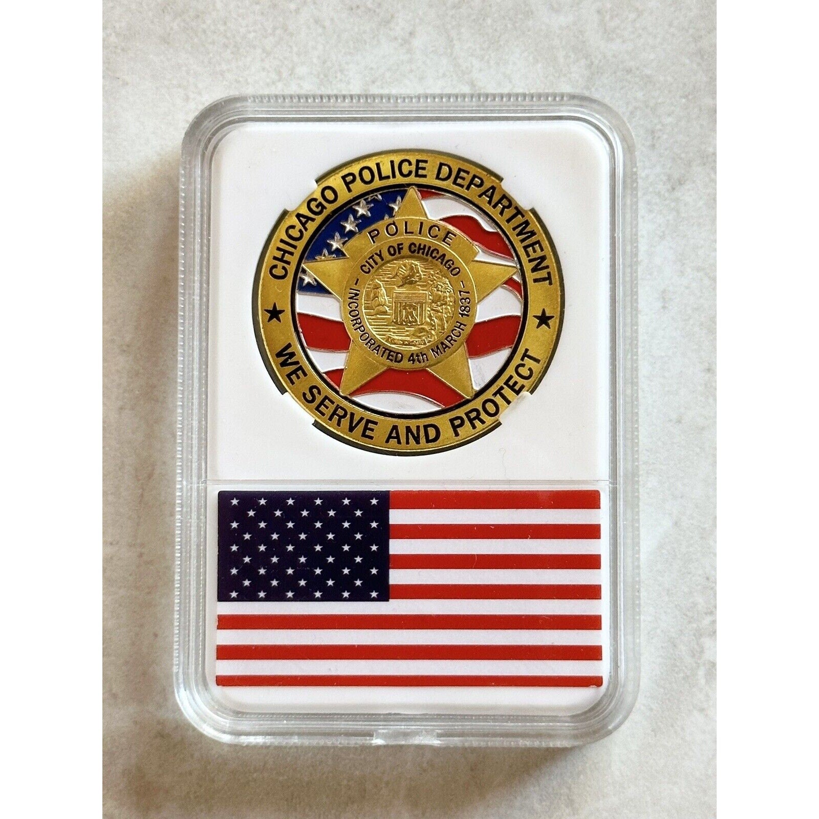 Chicago Police Department Challenge Coin - We Serve And Protect , Come W/ Case